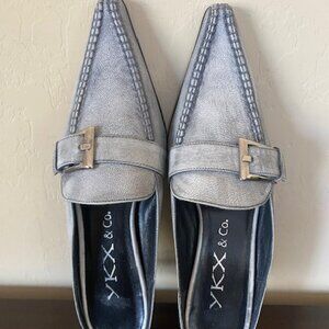 YKX & Co. Mules Elongated Square Toe Distressed Gray Size 6